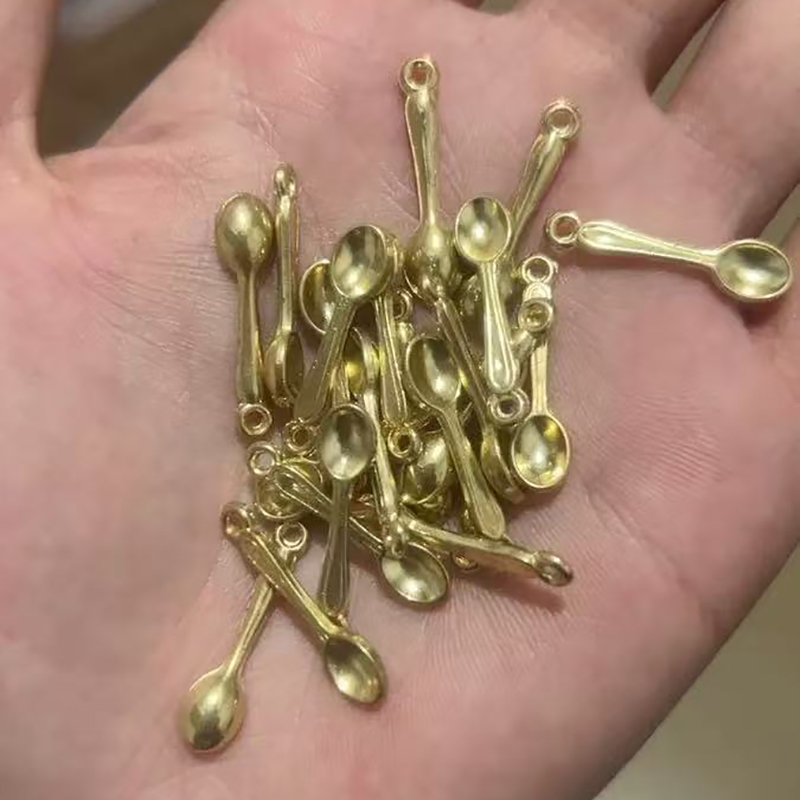 100 pçs pequena colher charme  - Gold Cutlery Flatware avaliação e preço