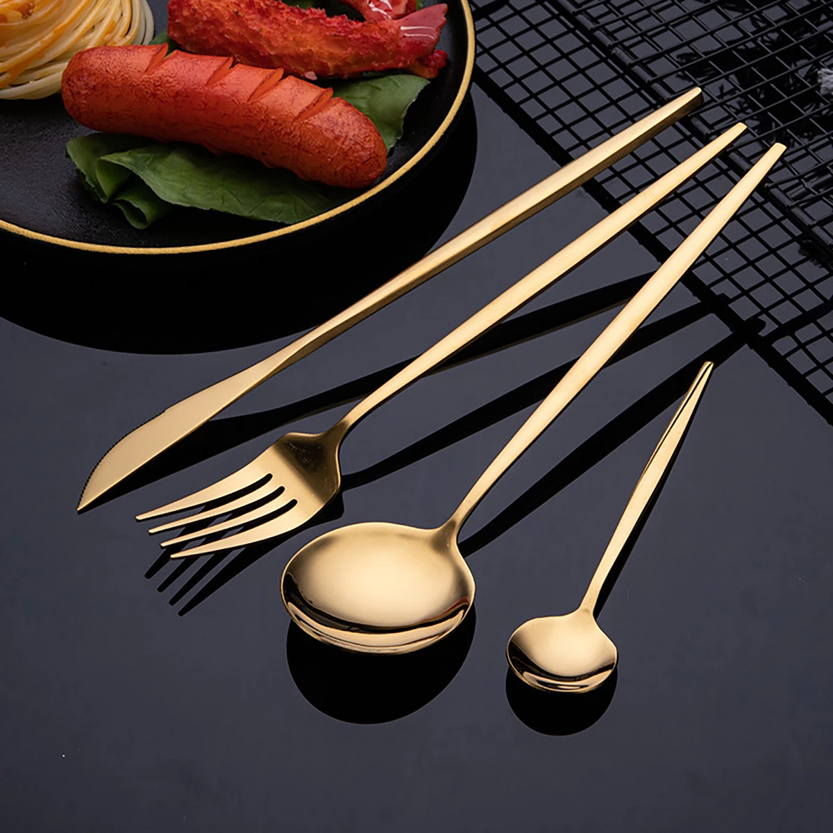 16 pçs ouro louça conjunto de  - Gold Cutlery Flatware avaliação e preço