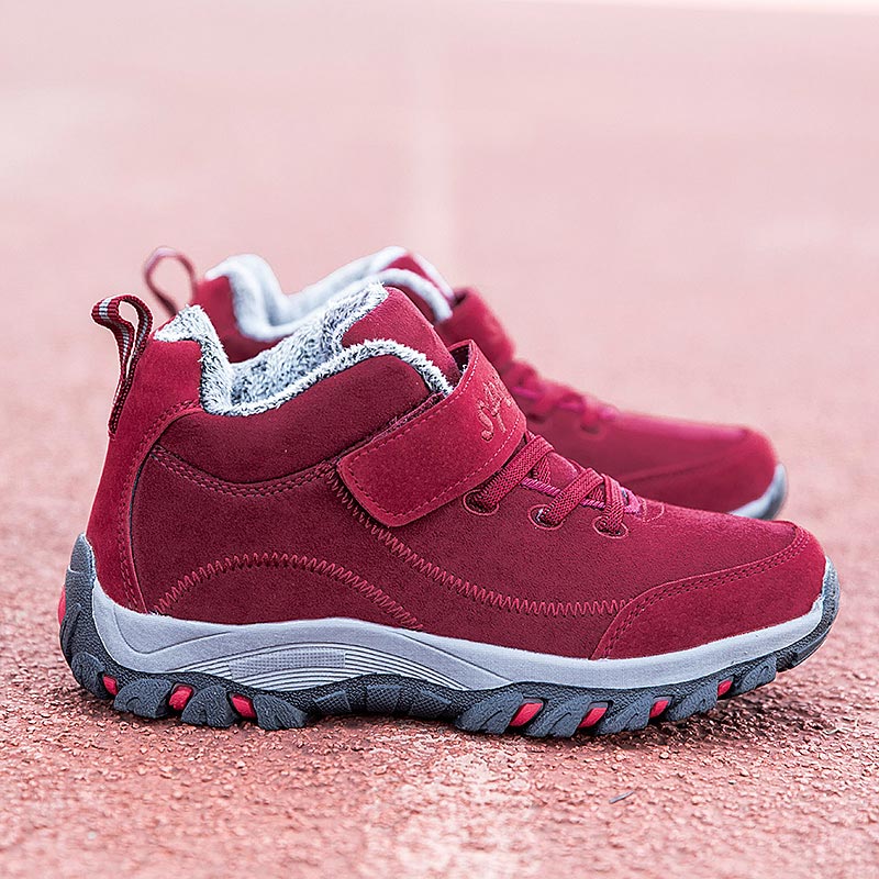Curto sapatos de esportes de i - Luxury Lifestyle Experiences avaliação e preço